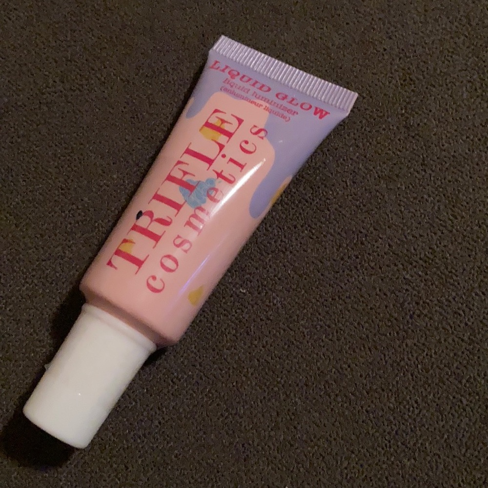 Makeup sample bundle - Picture 2 of 5